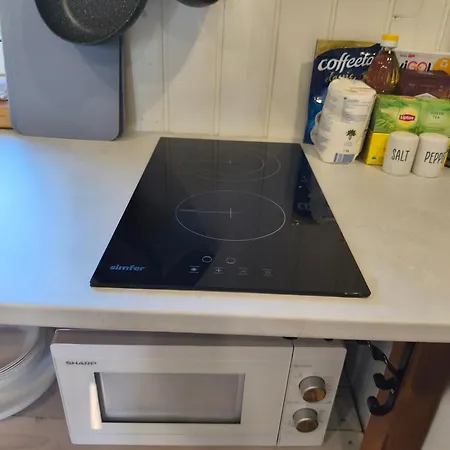 Σπίτι διακοπών Family Vacation, 2 Bedroom House - Red House