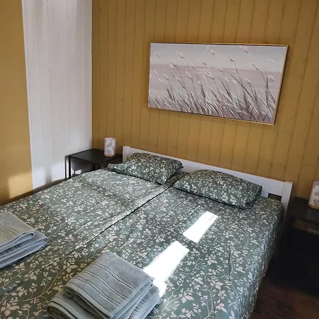 Feriehus Family Vacation, 2 Bedroom House - Red House