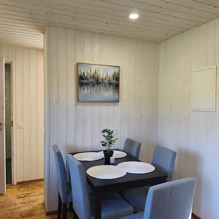 Family Vacation, 2 Bedroom House - Red House * Loupollu