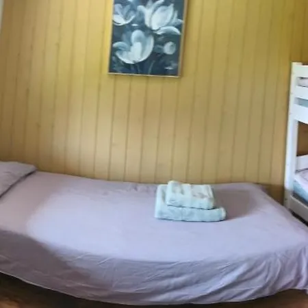 Family Vacation, 2 Bedroom House - Red House * Loupollu