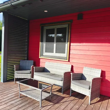 Family Vacation, 2 Bedroom House - Red House Loupollu