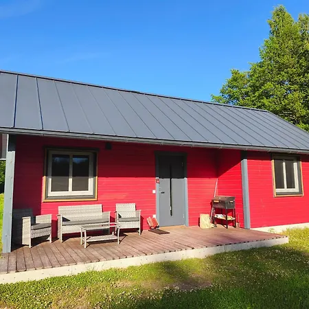 Family Vacation, 2 Bedroom House - Red House