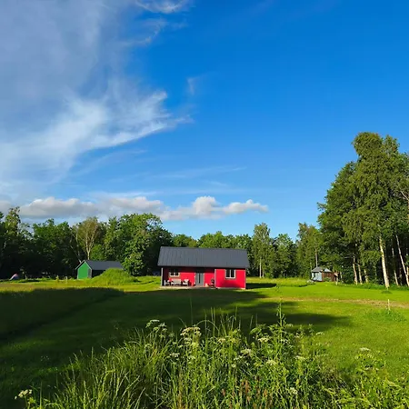 Holiday home Family Vacation, 2 Bedroom House - Red House Loupollu